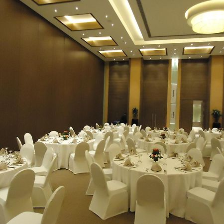 Hotel Erbil Rotana Esterno foto