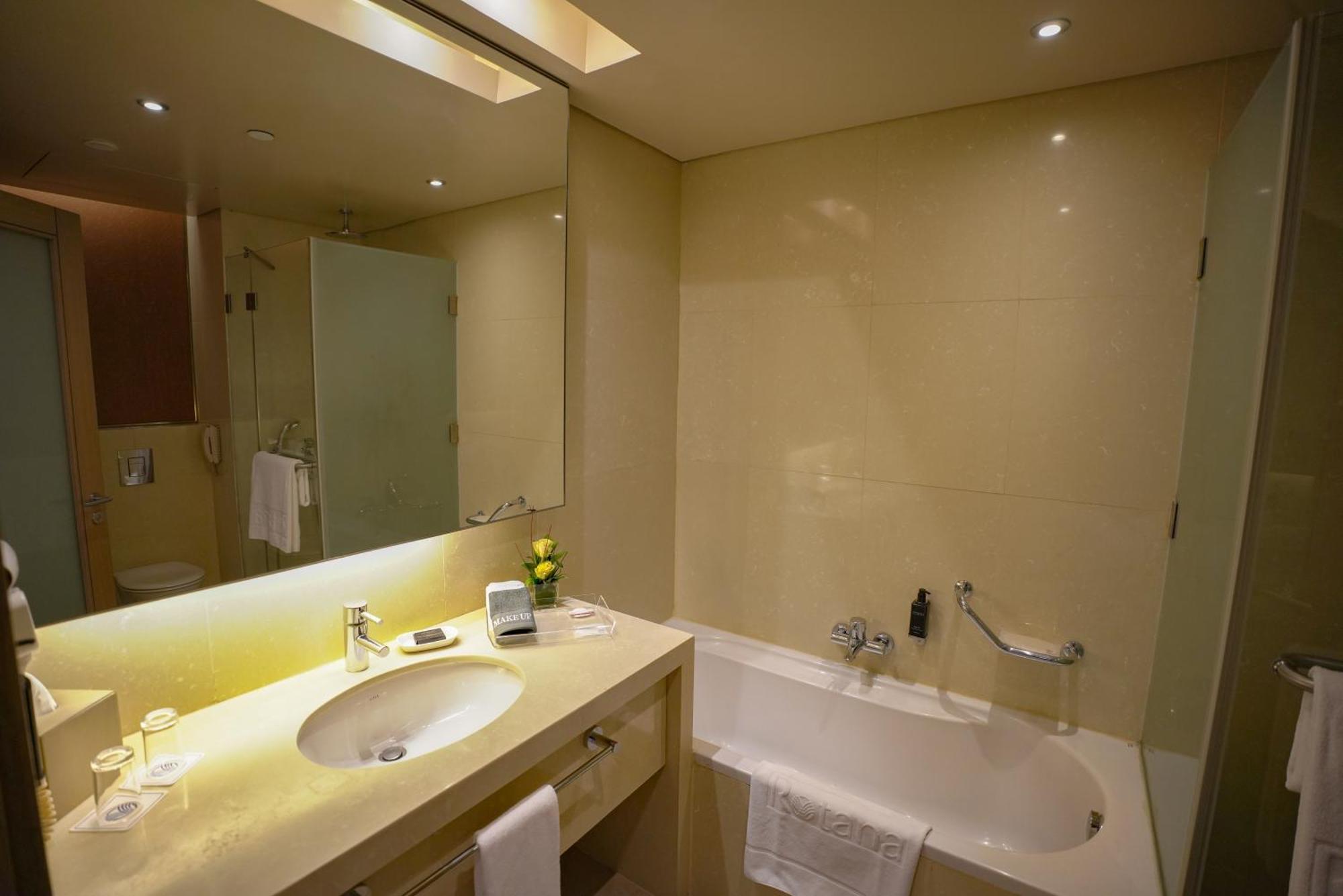 Hotel Erbil Rotana Esterno foto